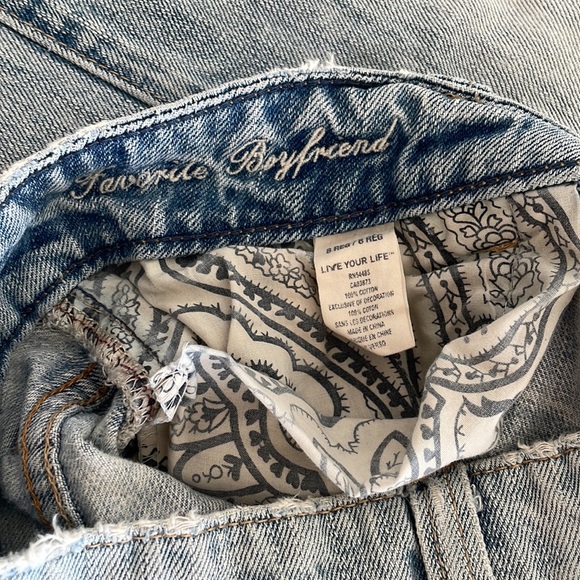 AE favorite boyfriend vintage jeans 100% cotton! - Picture 4 of 6